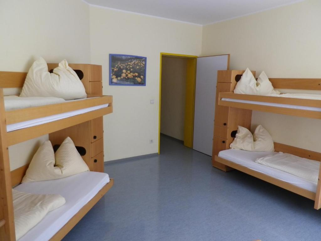 Hostel Jugend- und Familiengästehaus Klagenfurt Klagenfurt am Wörthersee Zimmer foto